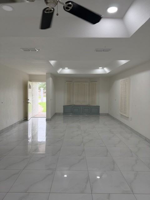 4304 W Rogers Rd #1 - Photo 5 of 16