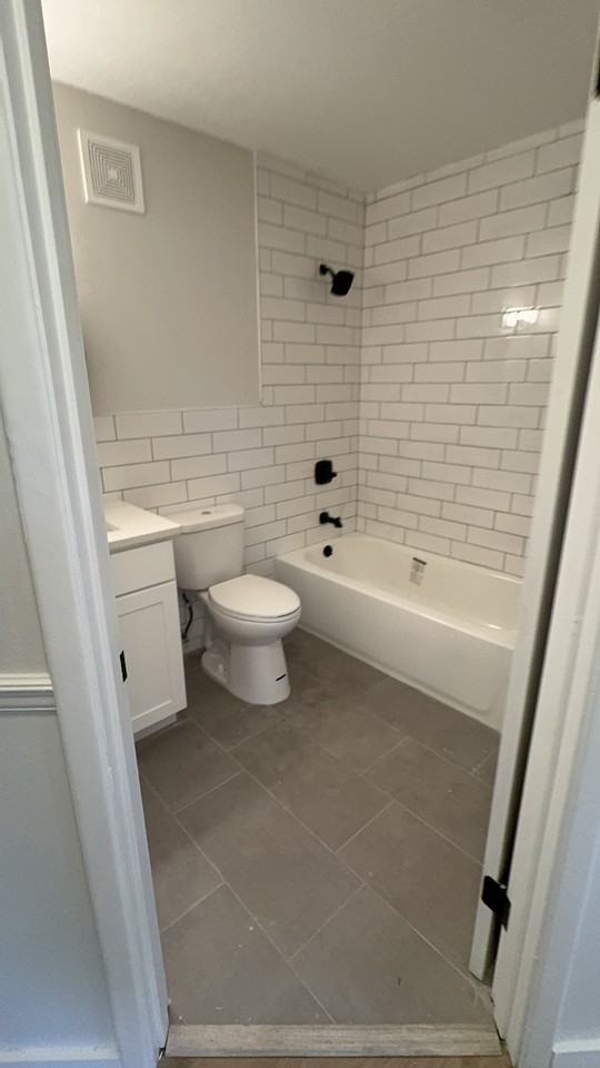 5984 Windsor Forest DriveUnit - 6 #5984-6 - Photo 6 of 9