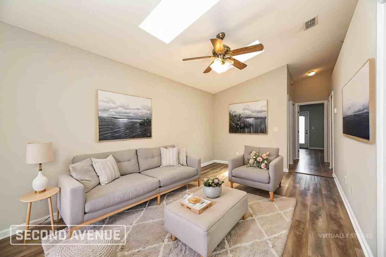 5647 Ellis Trace Dr - Photo 2 of 22