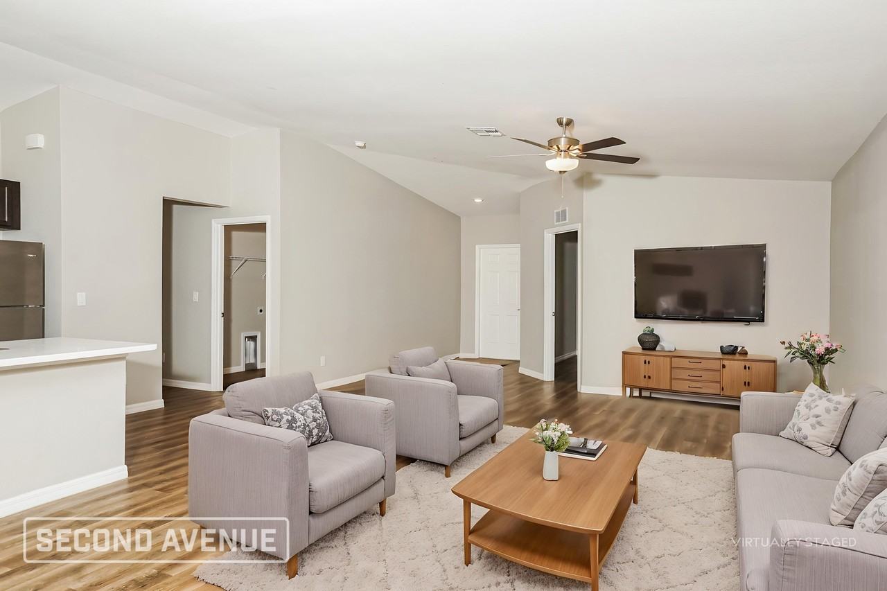 17424 Poston Ave - Photo 2 of 26
