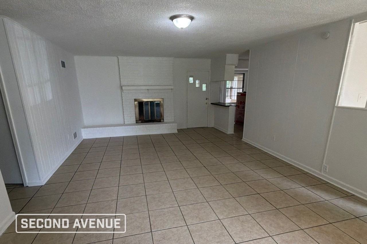 5052 Cedrick Ave - Photo 3 of 16