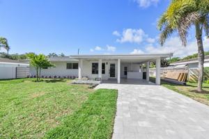 featured image of 2160 Ne 53rd St