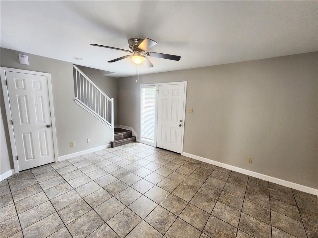 223 Melvyn Dr ##A - Photo 4 of 11
