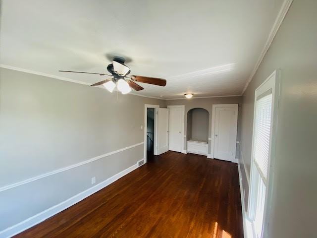 1029 23rd St Nw #1 - Photo 2 of 10