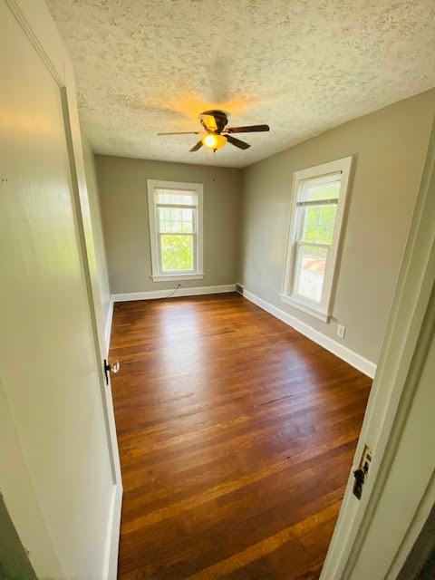 1029 23rd St Nw #1 - Photo 3 of 10
