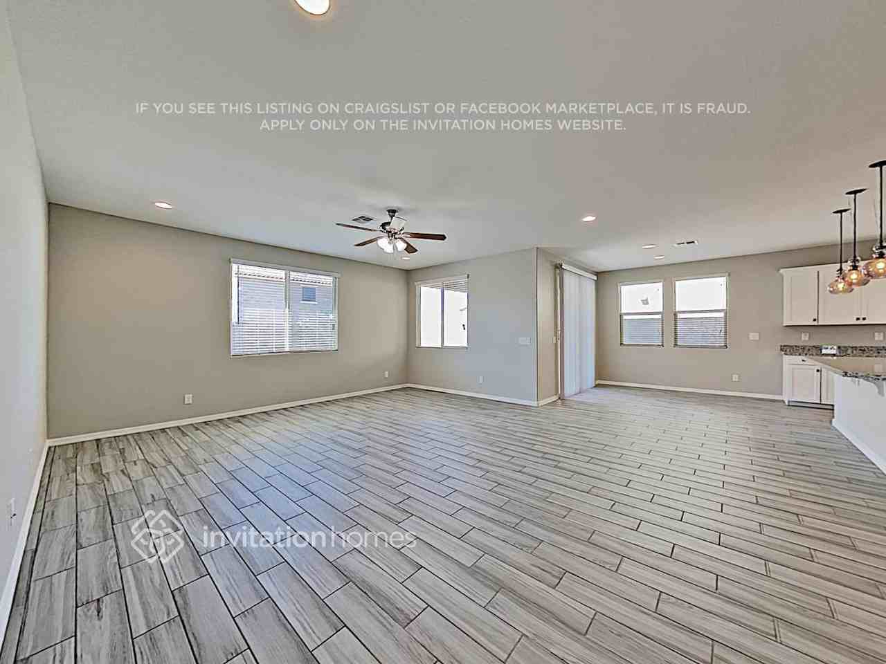 18759 W San Juan Ave - Photo 3 of 17