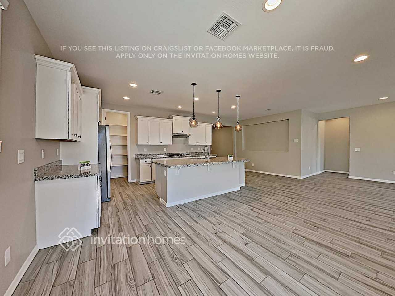 18759 W San Juan Ave - Photo 6 of 17