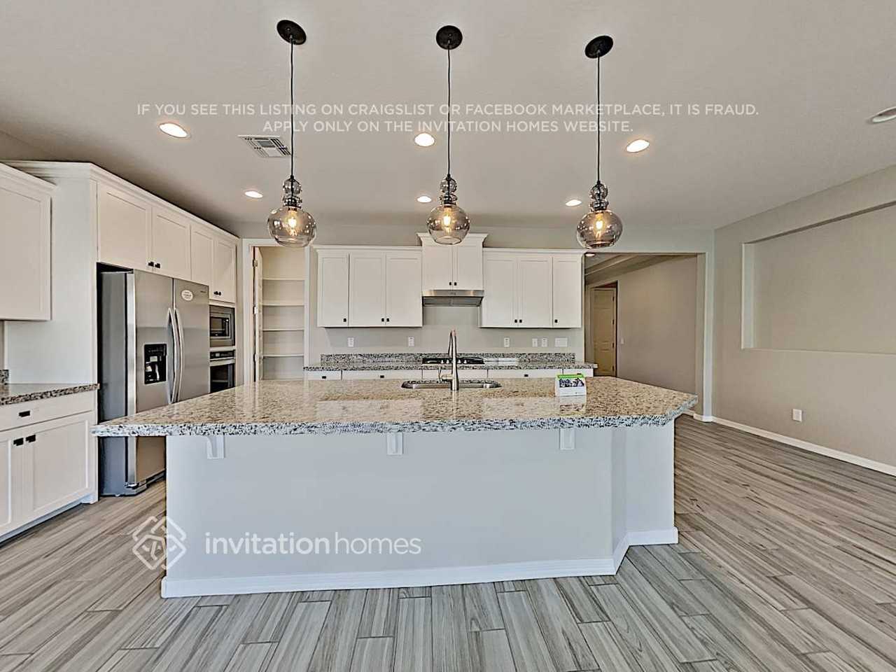 18759 W San Juan Ave - Photo 7 of 17