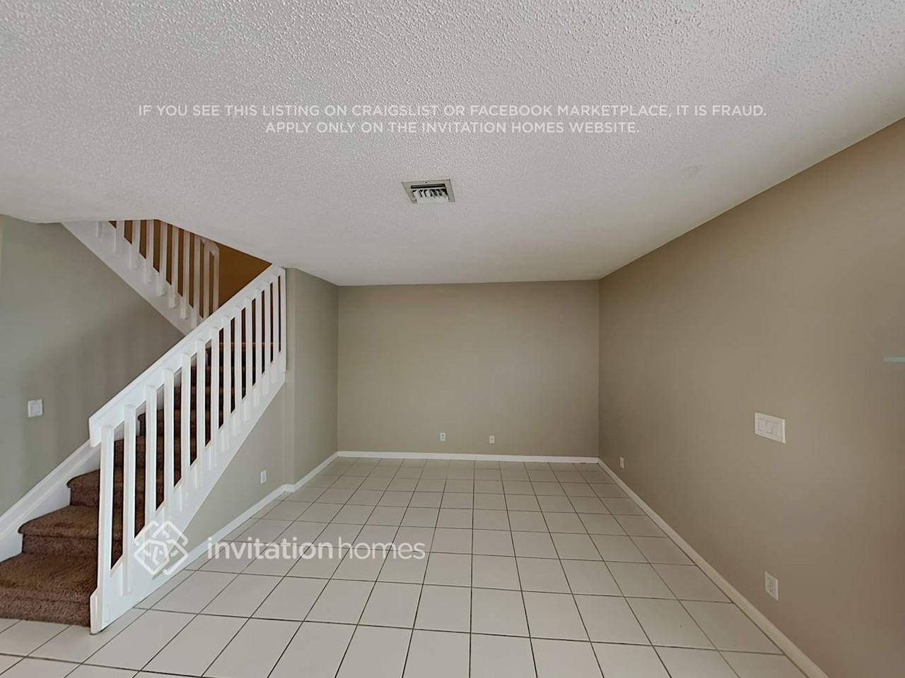 4728 Sw 13th Pl - Photo 4 of 18