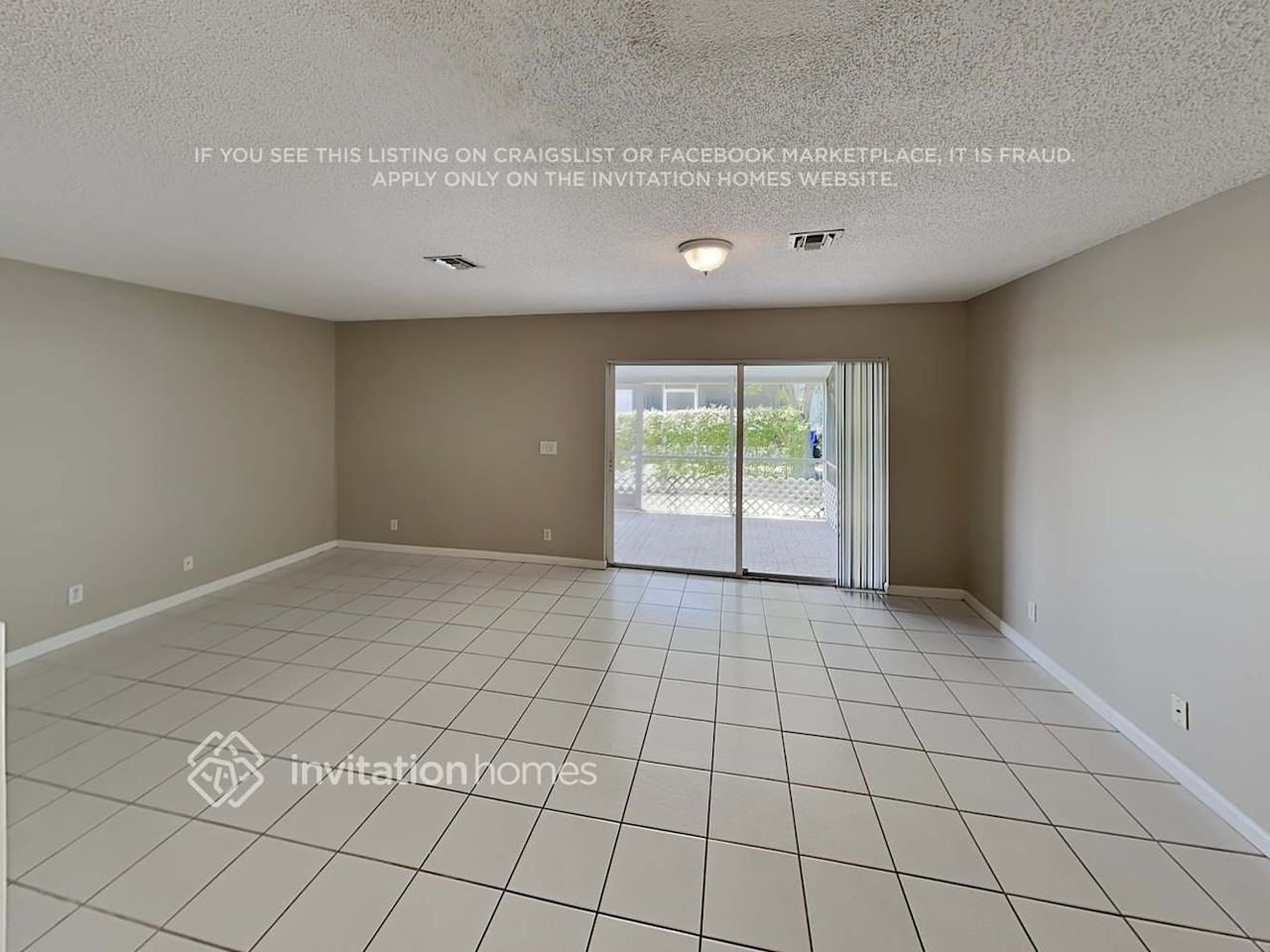 4728 Sw 13th Pl - Photo 6 of 18