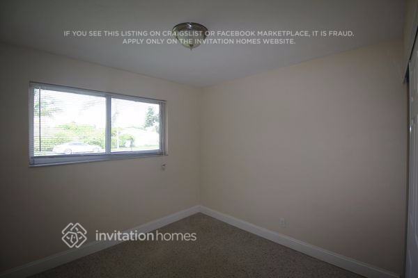 1848 Sw 37th Ave - Photo 5 of 12