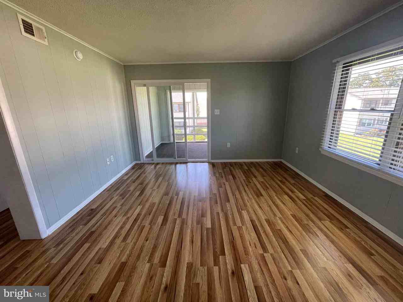 34515 Bushnell Ct ##11 - Photo 6 of 12