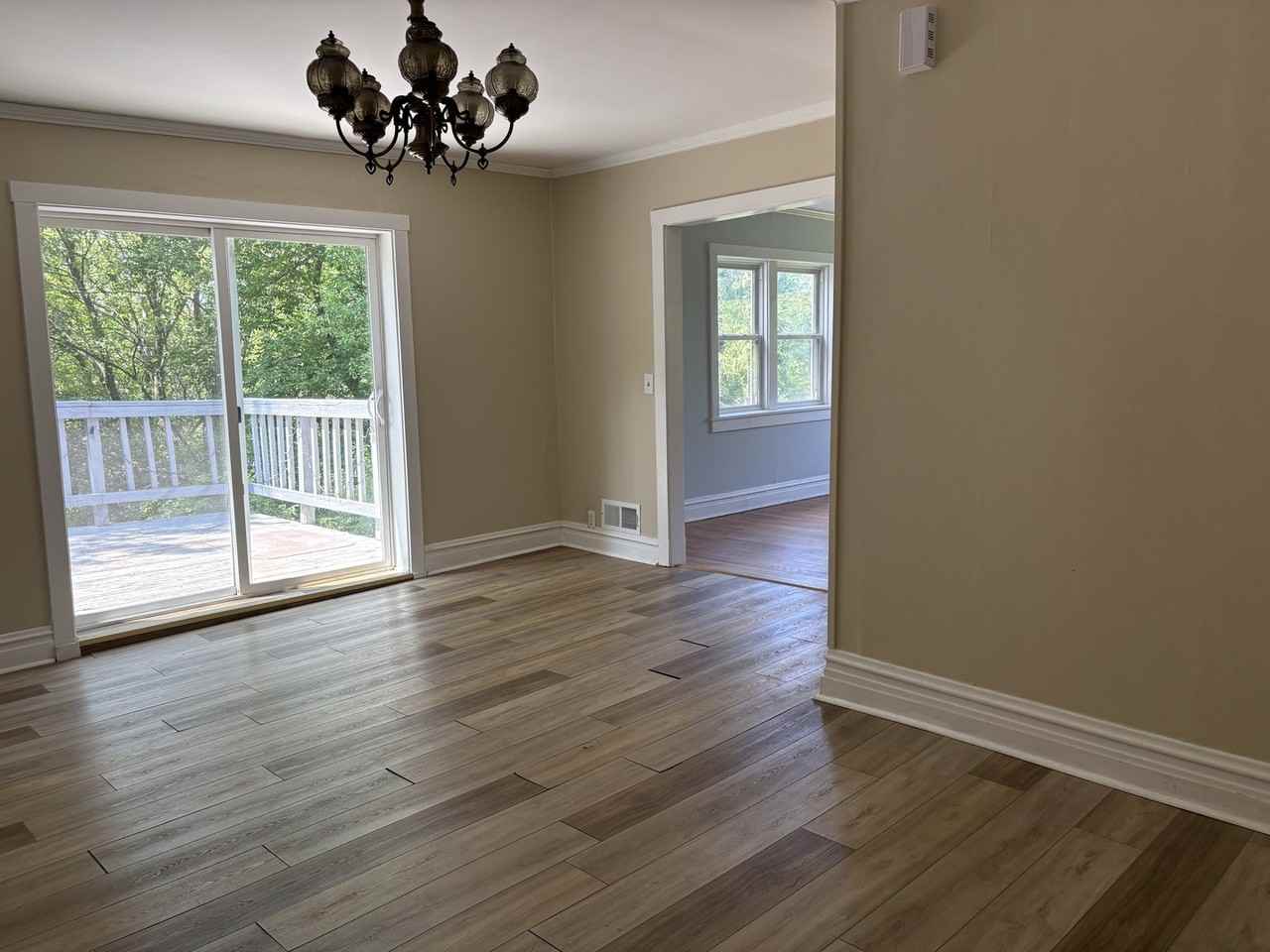 31764 N Harris Rd - Photo 2 of 10
