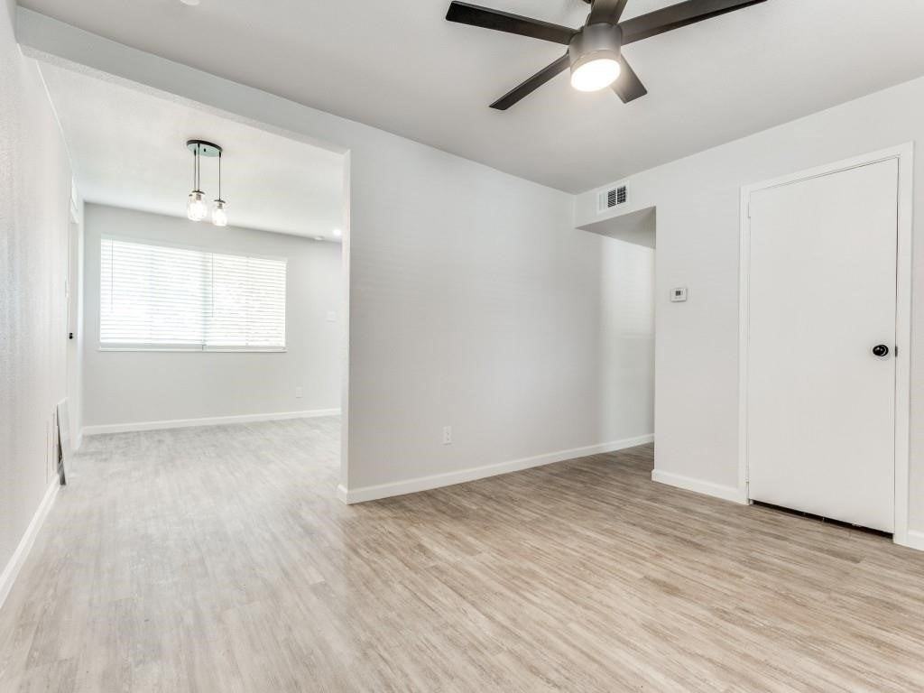 1814 Burke Dr - Photo 3 of 12