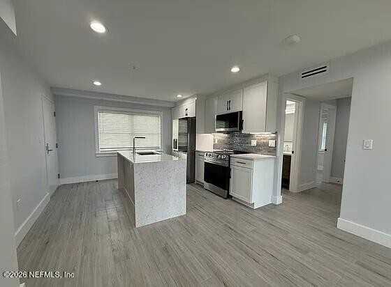 207 9th Ave N ##108 - Photo 3 of 5