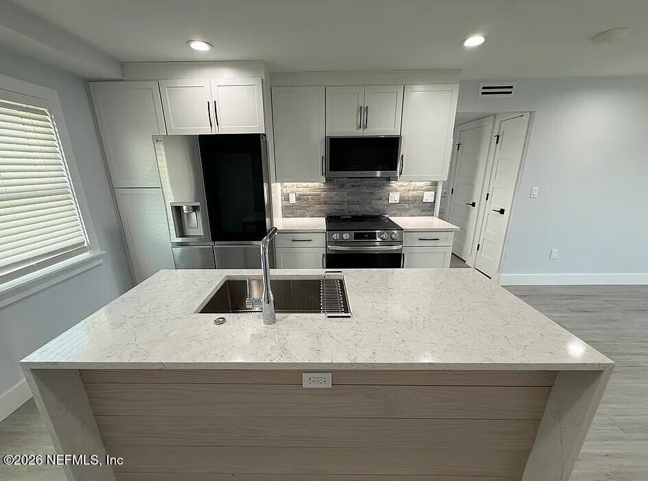 207 9th Ave N ##108 - Photo 4 of 5