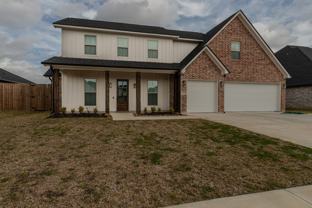 112 Pindo Palm Dr - Photo 1 of 1