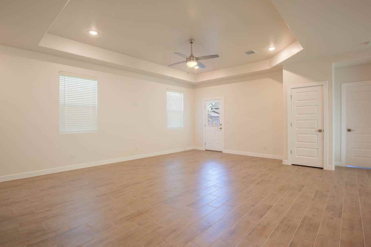 7006 Sentinel Ave #1 - Photo 4 of 25