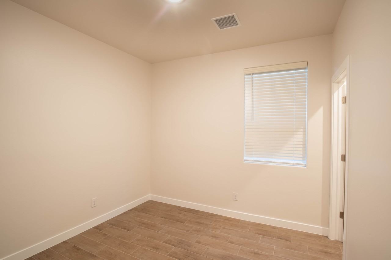 7006 Sentinel Ave #1 - Photo 5 of 25