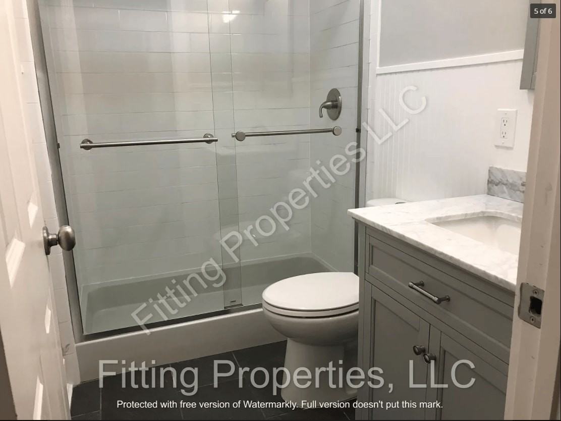 624 Frasier St Se #1 - Photo 4 of 7
