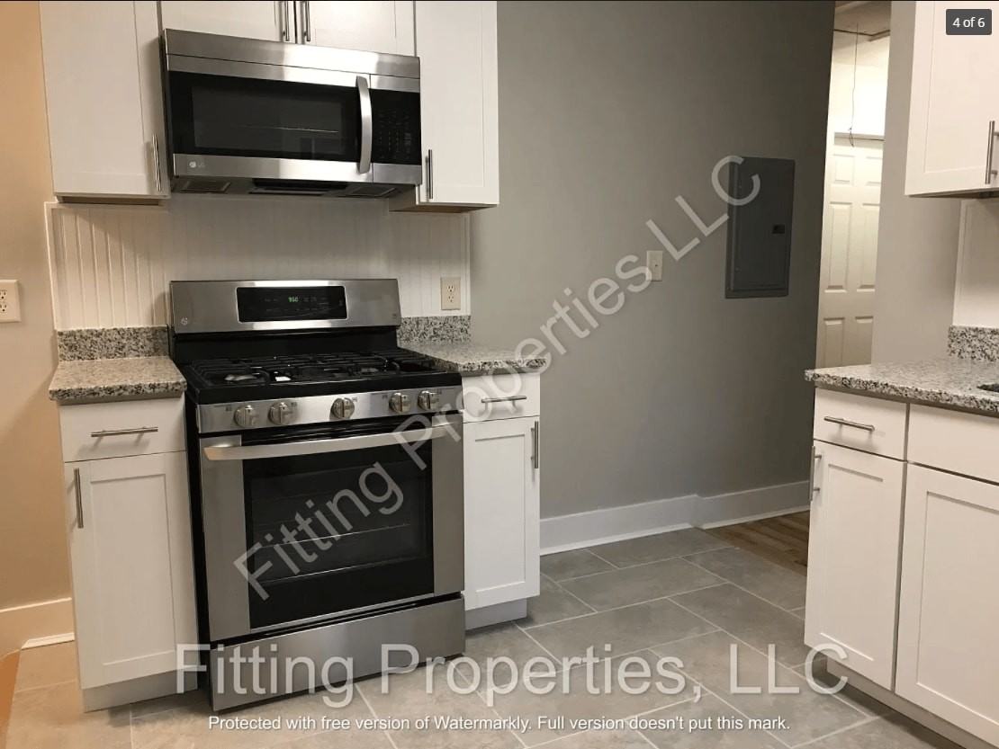 624 Frasier St Se #1 - Photo 5 of 7