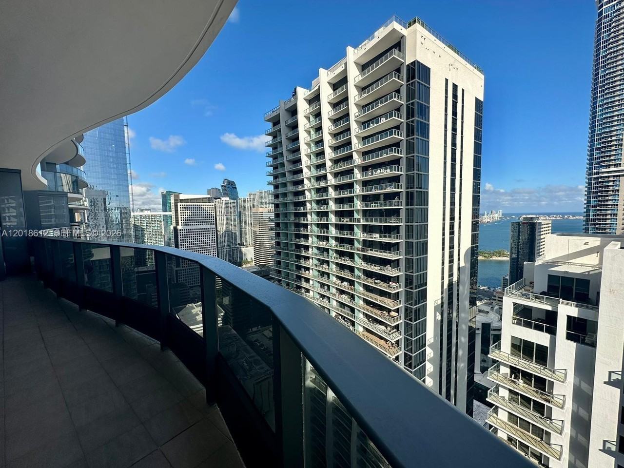 Brickell Plaza & SE 10th St - Photo 5 of 14