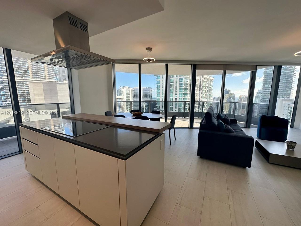 Brickell Plaza & SE 10th St - Photo 2 of 14