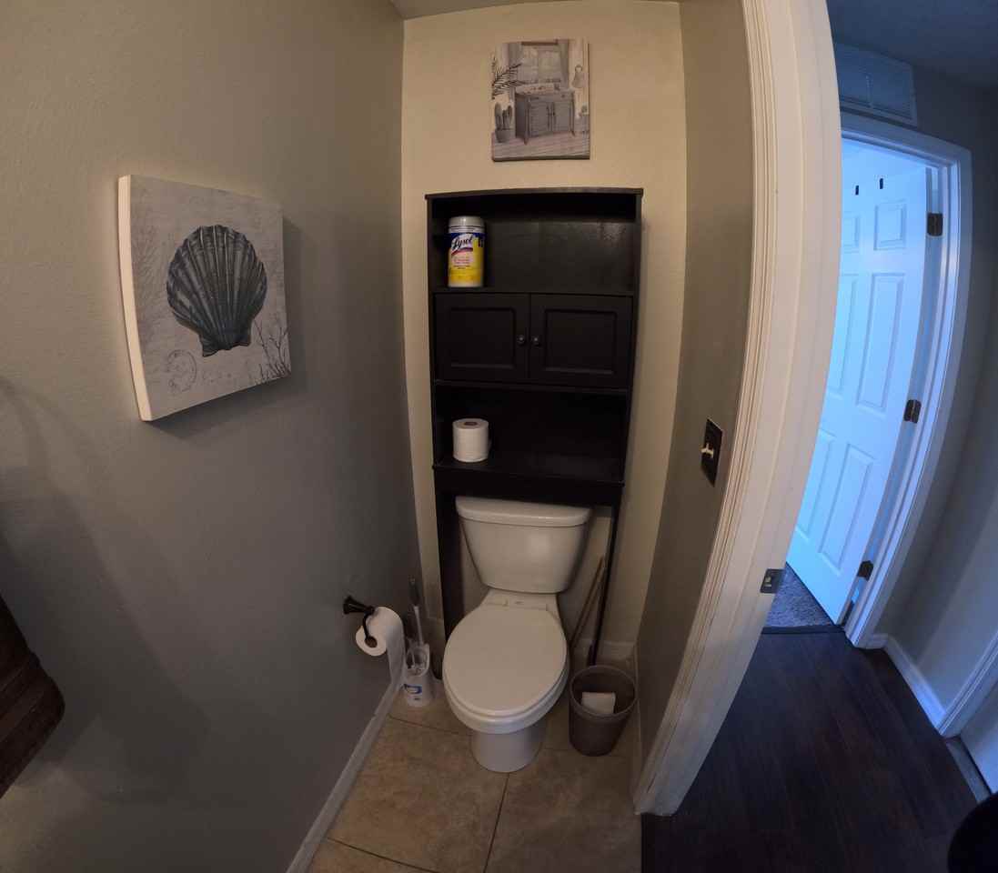 422 Fairfield Drive - Photo 5 of 14