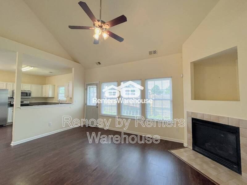 3711 Bay Cres - Photo 5 of 38