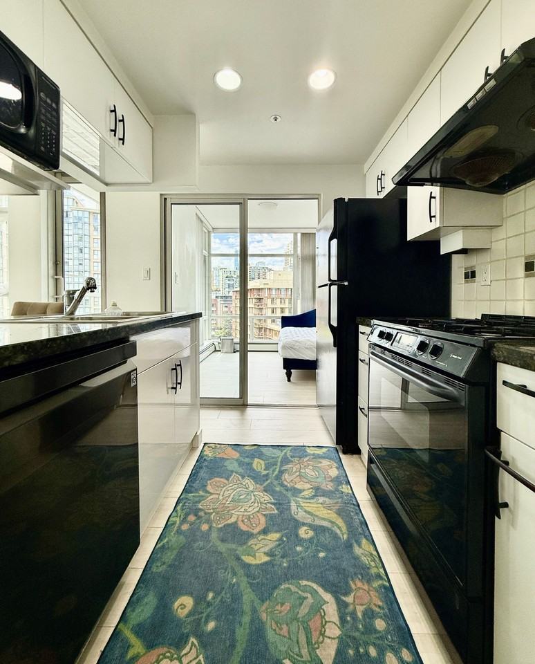 Aquarius Mews - Photo 7 of 16