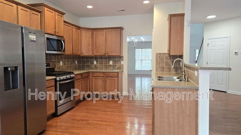 153 Presidents Walk Ln - Photo 6 of 20