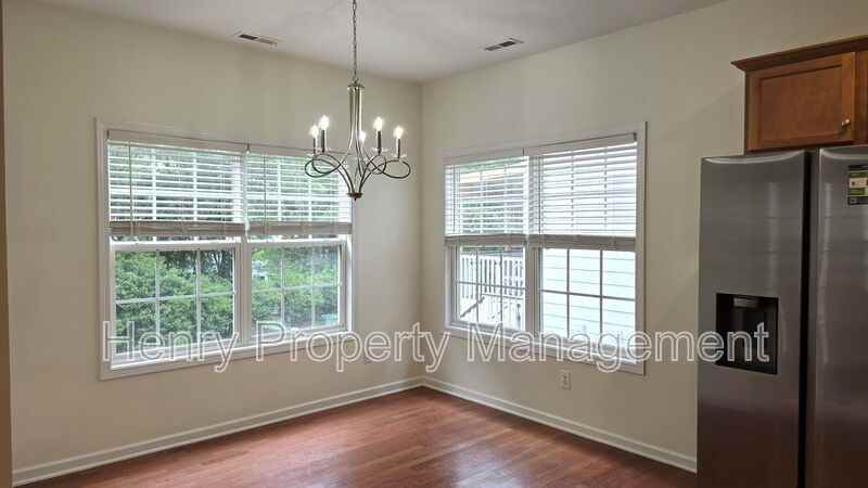 153 Presidents Walk Ln - Photo 7 of 20