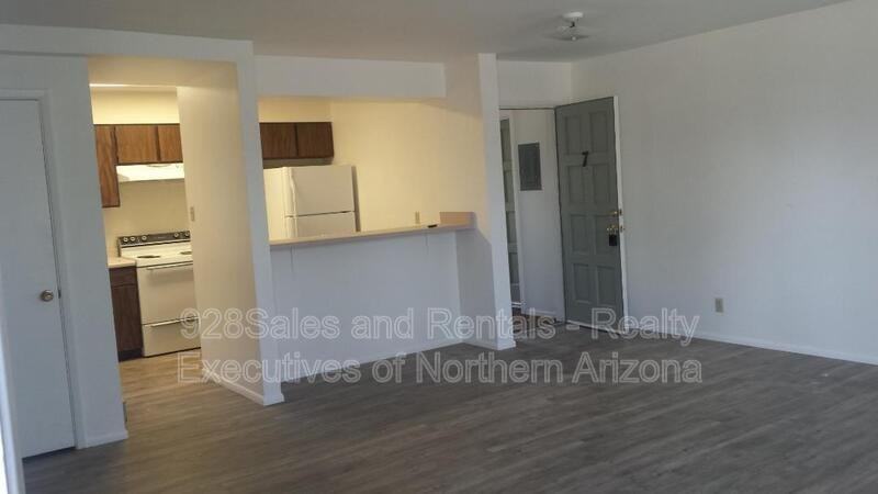 1471 N San Francisco St #7 - Photo 2 of 8