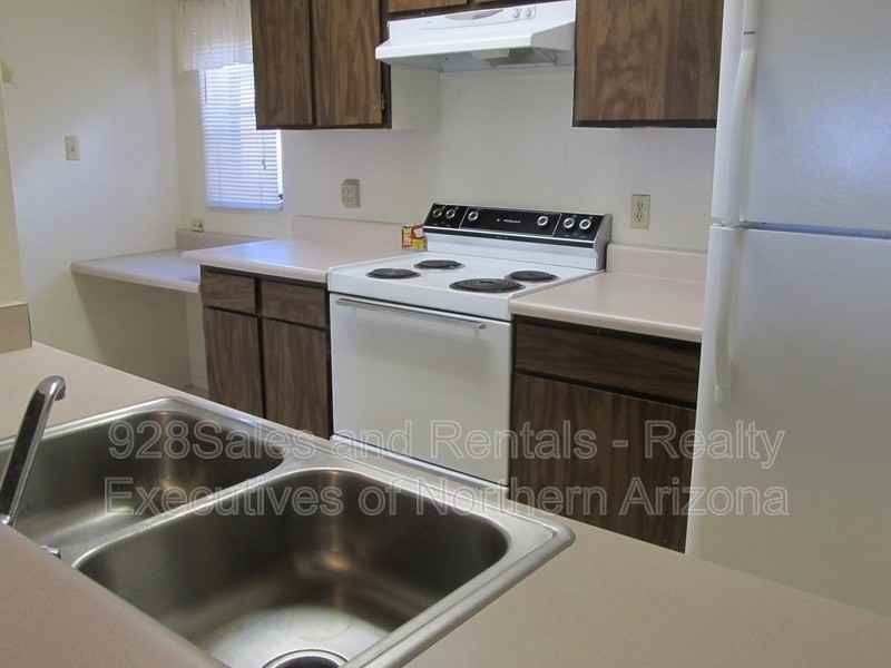 1471 N San Francisco St #7 - Photo 7 of 8