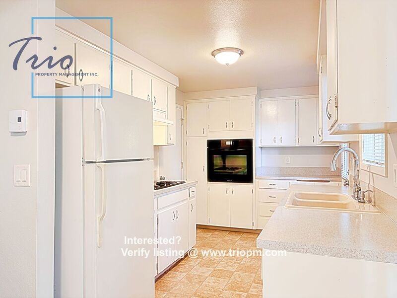 3585 Arrowhead St - Photo 2 of 13