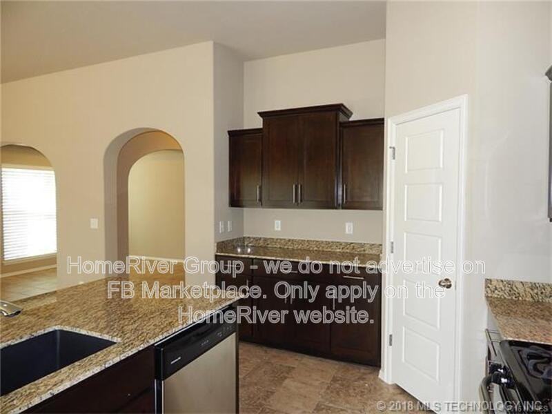 8950 E 133rd St S - Photo 5 of 31
