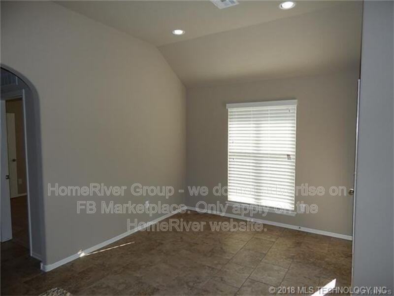 8950 E 133rd St S - Photo 6 of 31