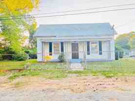 321 N Poplar St - Photo 1 of 1