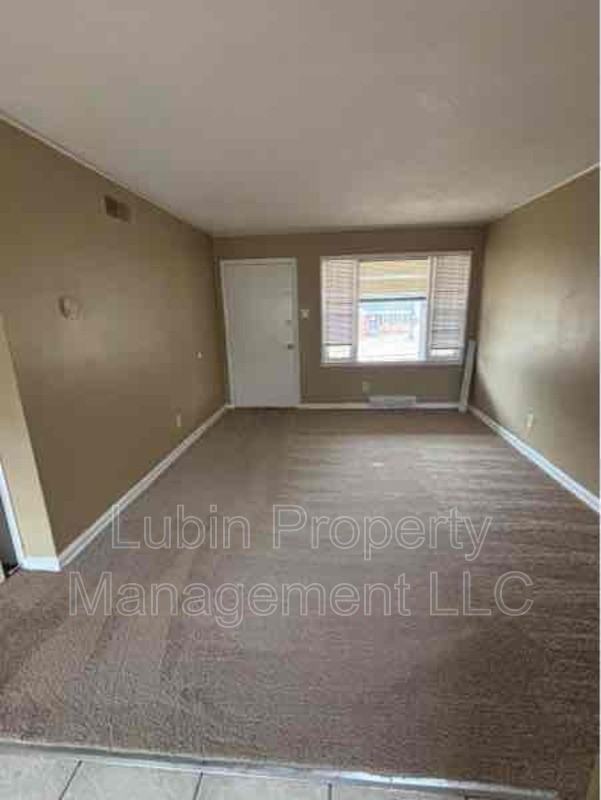 2037 Durham Ave - Photo 6 of 6
