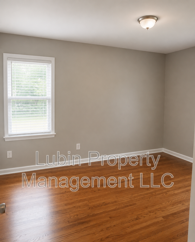 1252 Maywood Rd - Photo 6 of 7