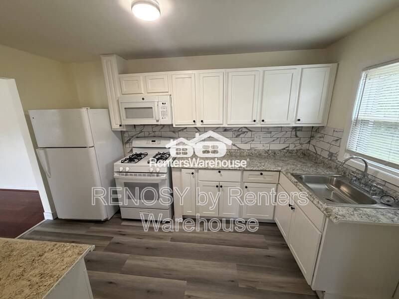 5705 Fieldview Ct - Photo 2 of 20