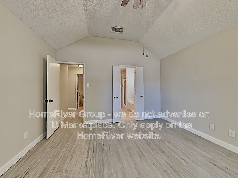 2115 Camelot Dr - Photo 7 of 18