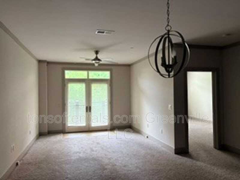 98 E Mcbee Ave #313 - Photo 6 of 16
