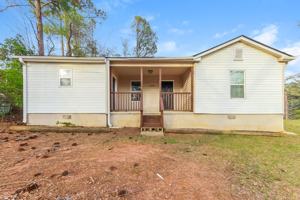 featured image of 1308 Greenbriar Dr