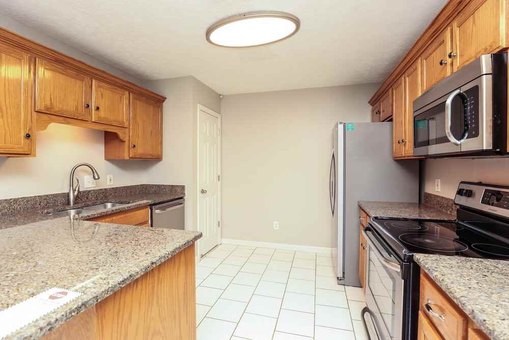 7004 Bridgewater Dr - Photo 7 of 20