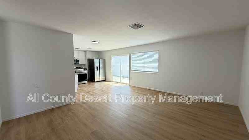 78601 Avenue #A - Photo 3 of 18