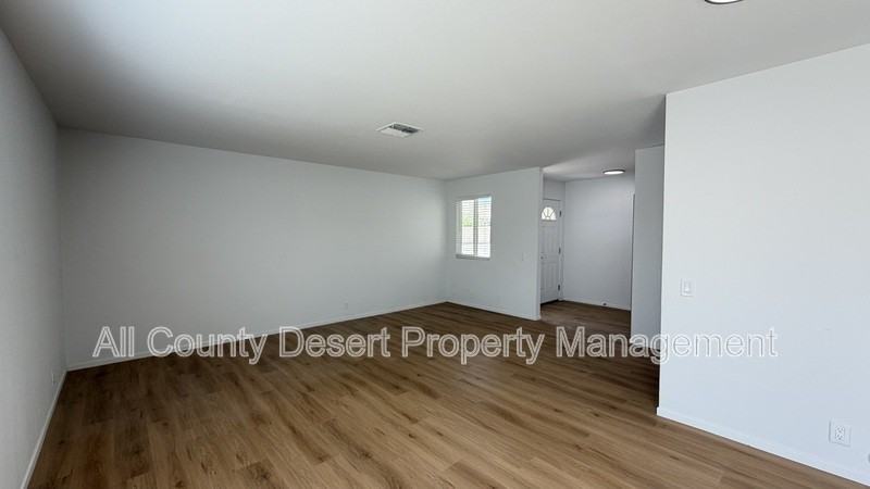 78601 Avenue #B - Photo 7 of 18