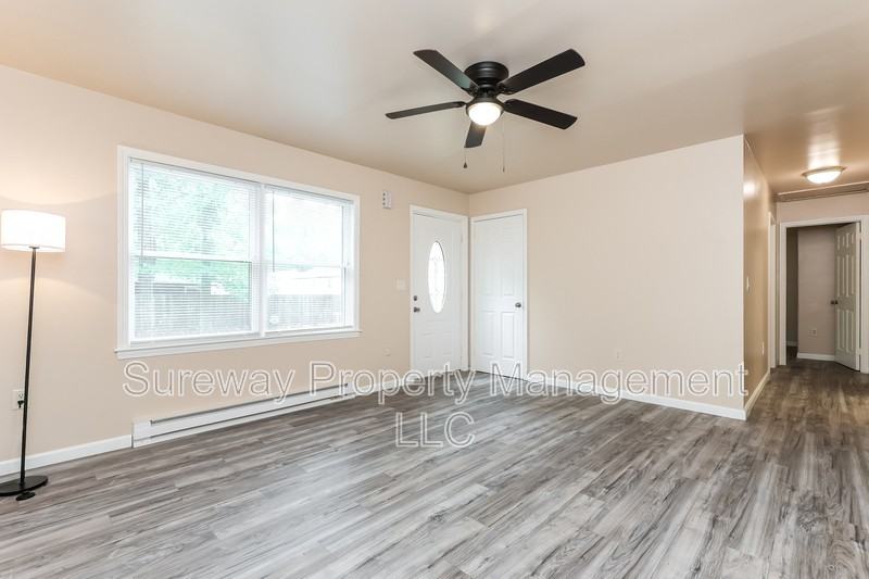 50 Dahlia St - Photo 2 of 15