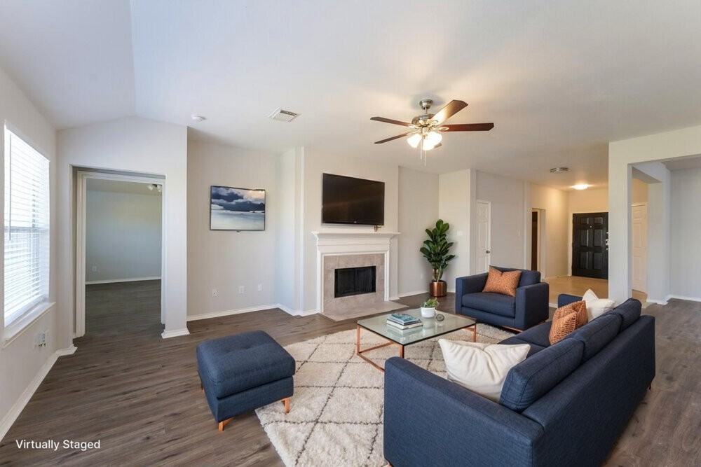 28506 Carly Cove Ln - Photo 3 of 19
