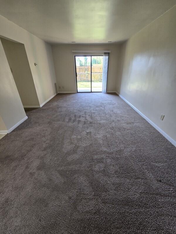 3012 Chamberlayne Ave #105 - Photo 3 of 13